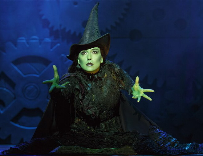 DIY Elphaba Costume To Become A Wicked Witch | SheCos Blog